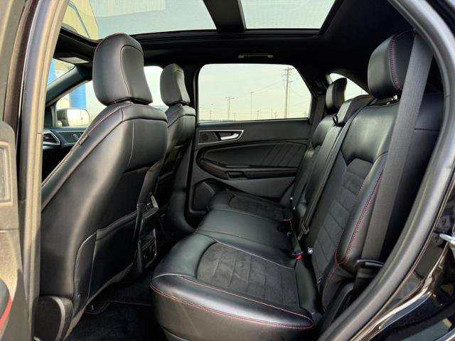 Certified 2024 Ford Edge ST-Line AWD/4WD image 10