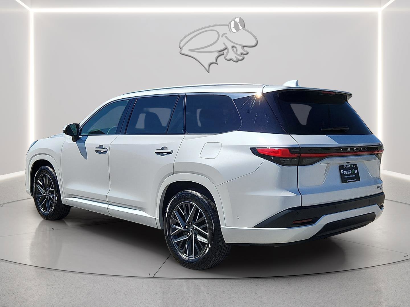 Used 2025 Lexus TX 350 AWD w/ Technology Package image 3