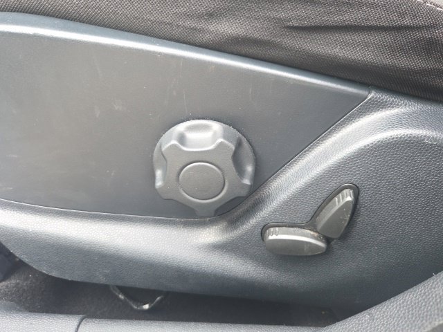 Certified 2018 Ford EcoSport SE w/ SE Convenience Package FWD image 23