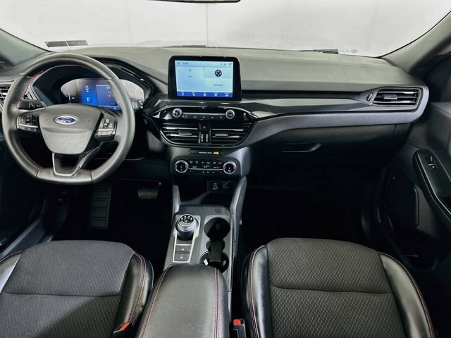 Certified 2025 Ford Escape ST-Line Select AWD/4WD image 17
