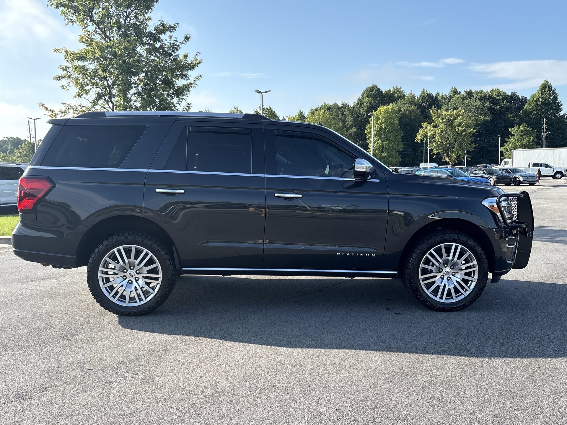 Certified 2024 Ford Expedition Platinum RWD image 20
