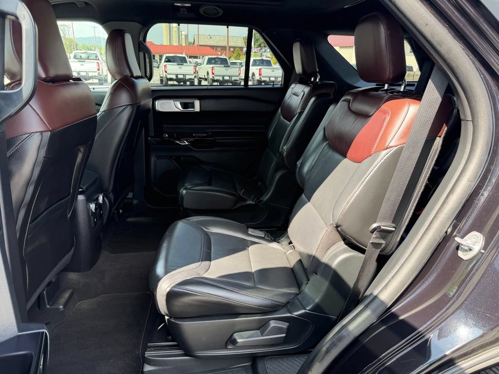 Certified 2023 Ford Explorer Platinum w/ Technology Package AWD/4WD image 20