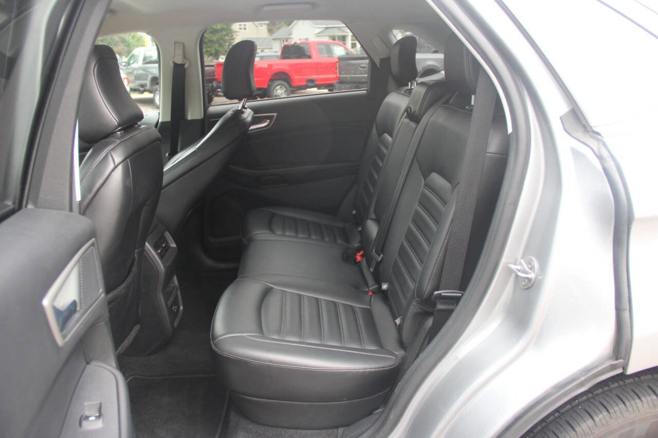 Certified 2022 Ford Edge SEL image 13
