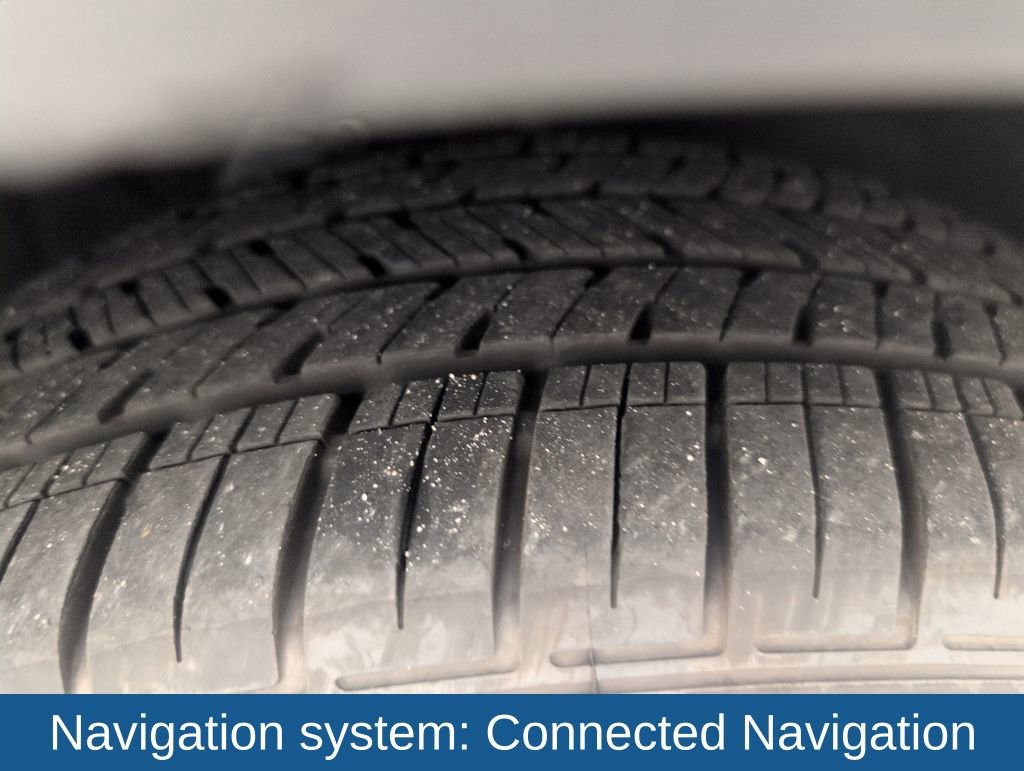 Certified 2025 Ford Escape Platinum image 23