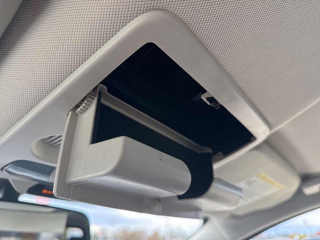 Certified 2022 Ford EcoSport SE w/ SE Convenience Package image 25