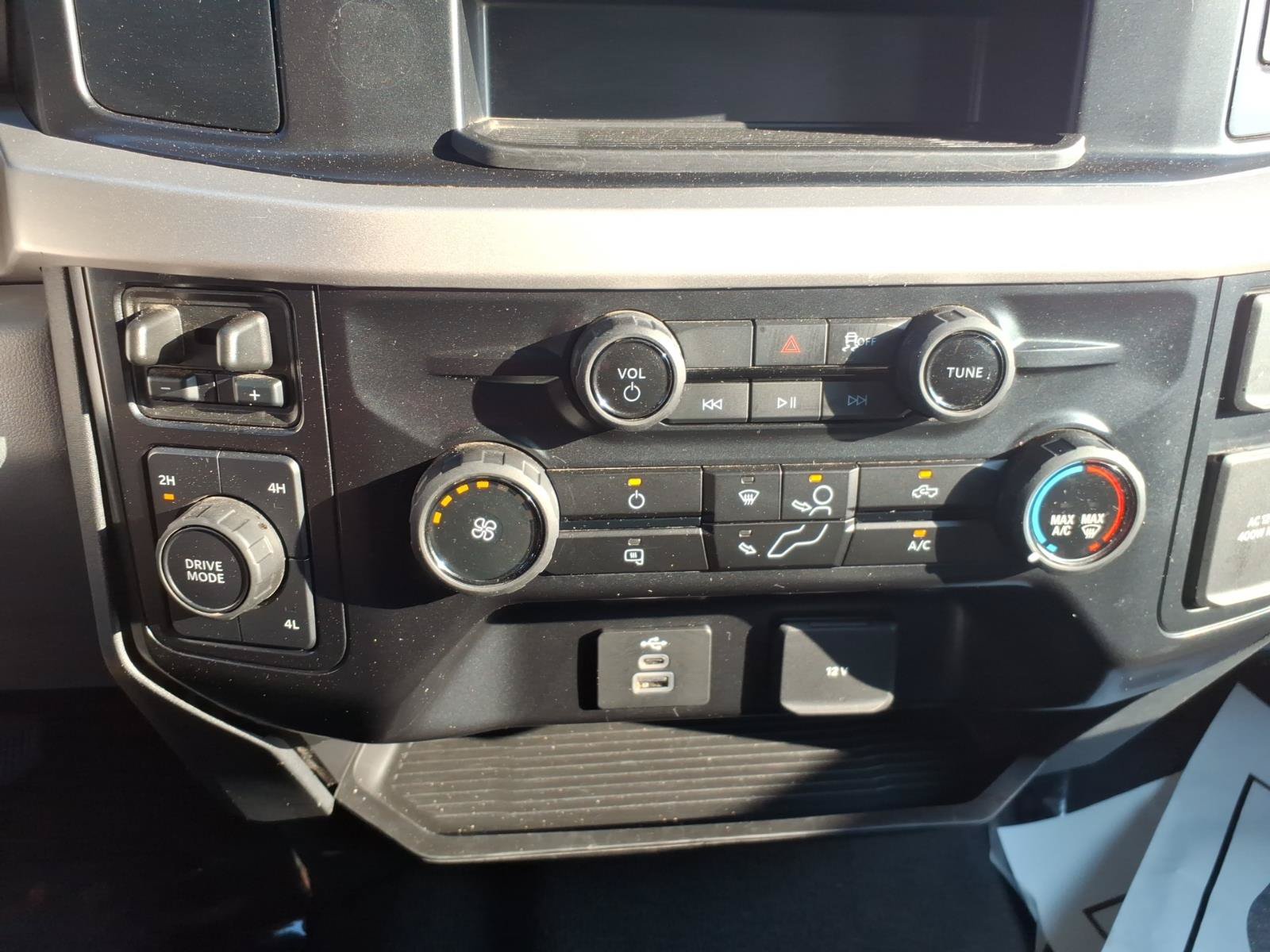 Certified 2026 Ford F250 XLT AWD/4WD image 21