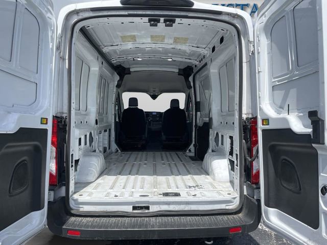 Certified 2023 Ford Transit 250 Medium Roof AWD image 13