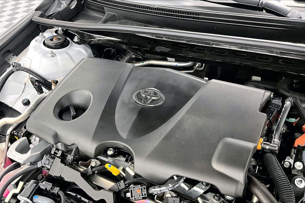 Used 2025 Toyota Camry SE w/ Multimedia Upgrade Package FWD image 34