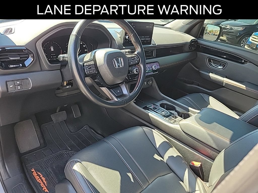Used 2024 Honda Pilot TrailSport image 21