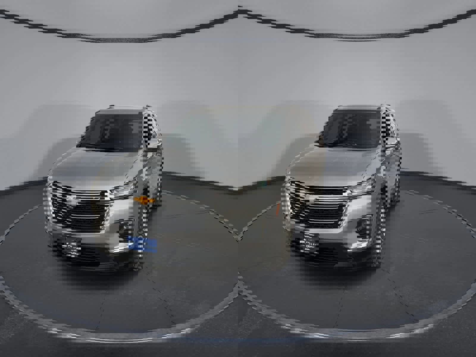 Used 2023 Chevrolet Traverse LT image 8