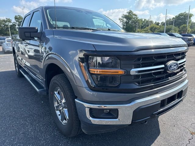 Certified 2024 Ford F150 XLT w/ Mobile Office Package AWD/4WD image 3