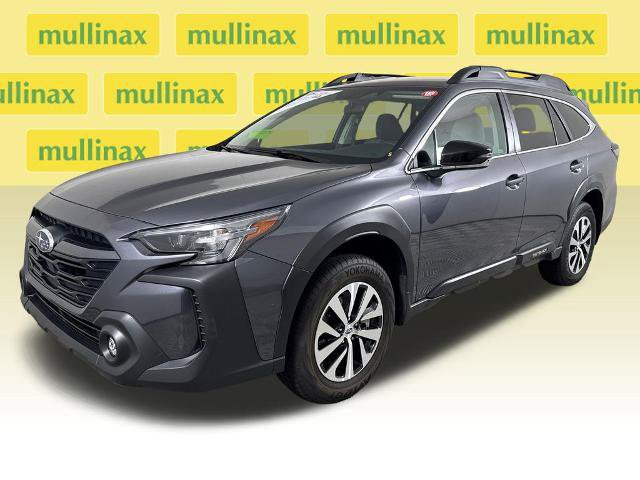 Used 2025 Subaru Outback Premium AWD/4WD image 12