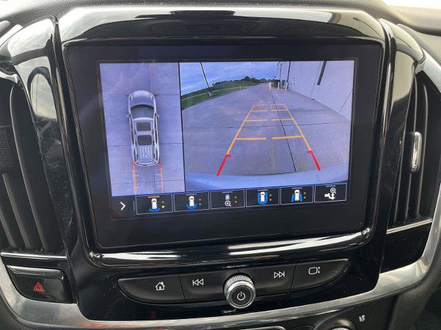 Used 2021 Chevrolet Traverse Premier w/ Redline Edition AWD/4WD image 23