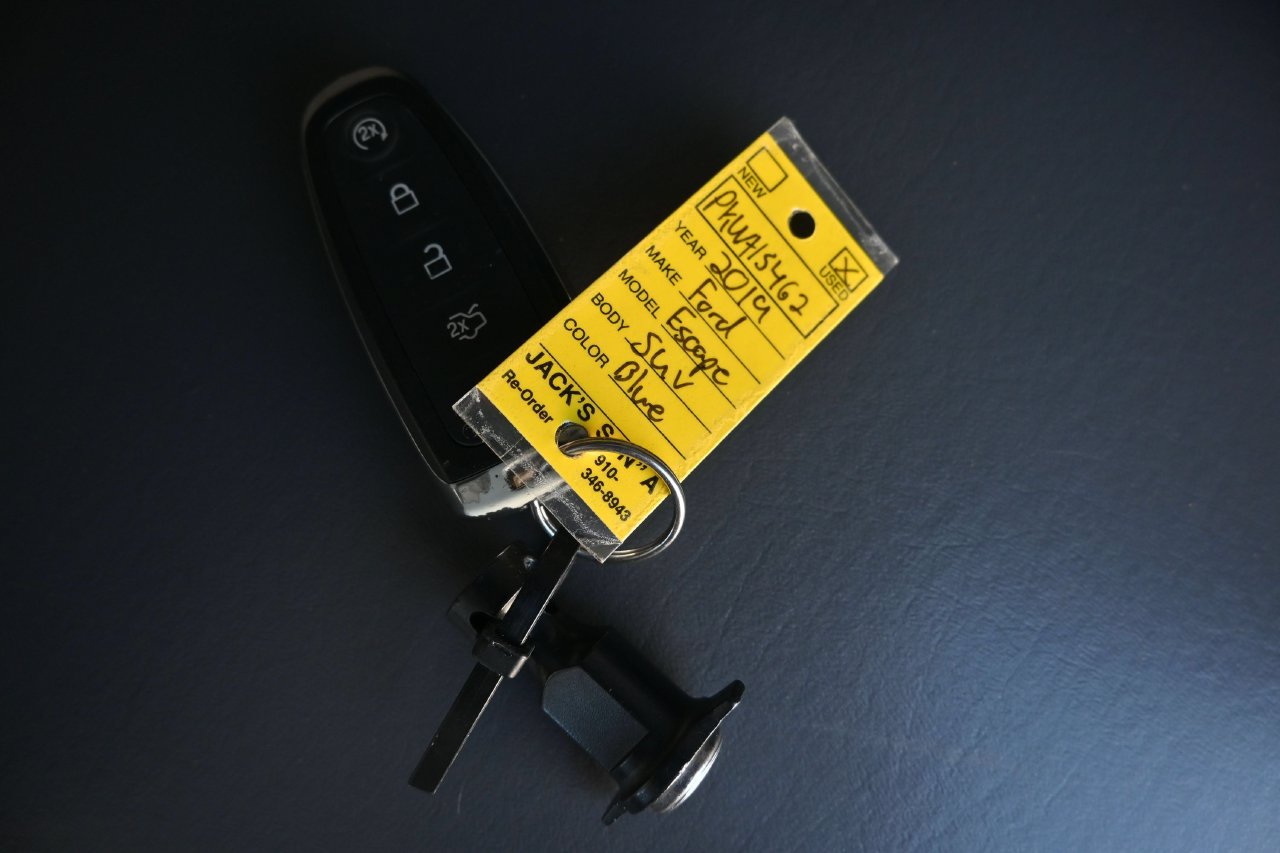 Certified 2019 Ford Escape SE AWD/4WD image 35