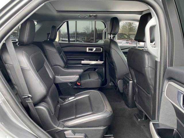 Certified 2023 Ford Explorer XLT w/ Equipment Group 202A image 30