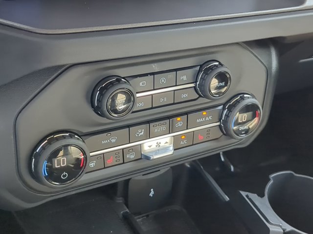 Certified 2025 Ford Bronco Badlands AWD/4WD image 26
