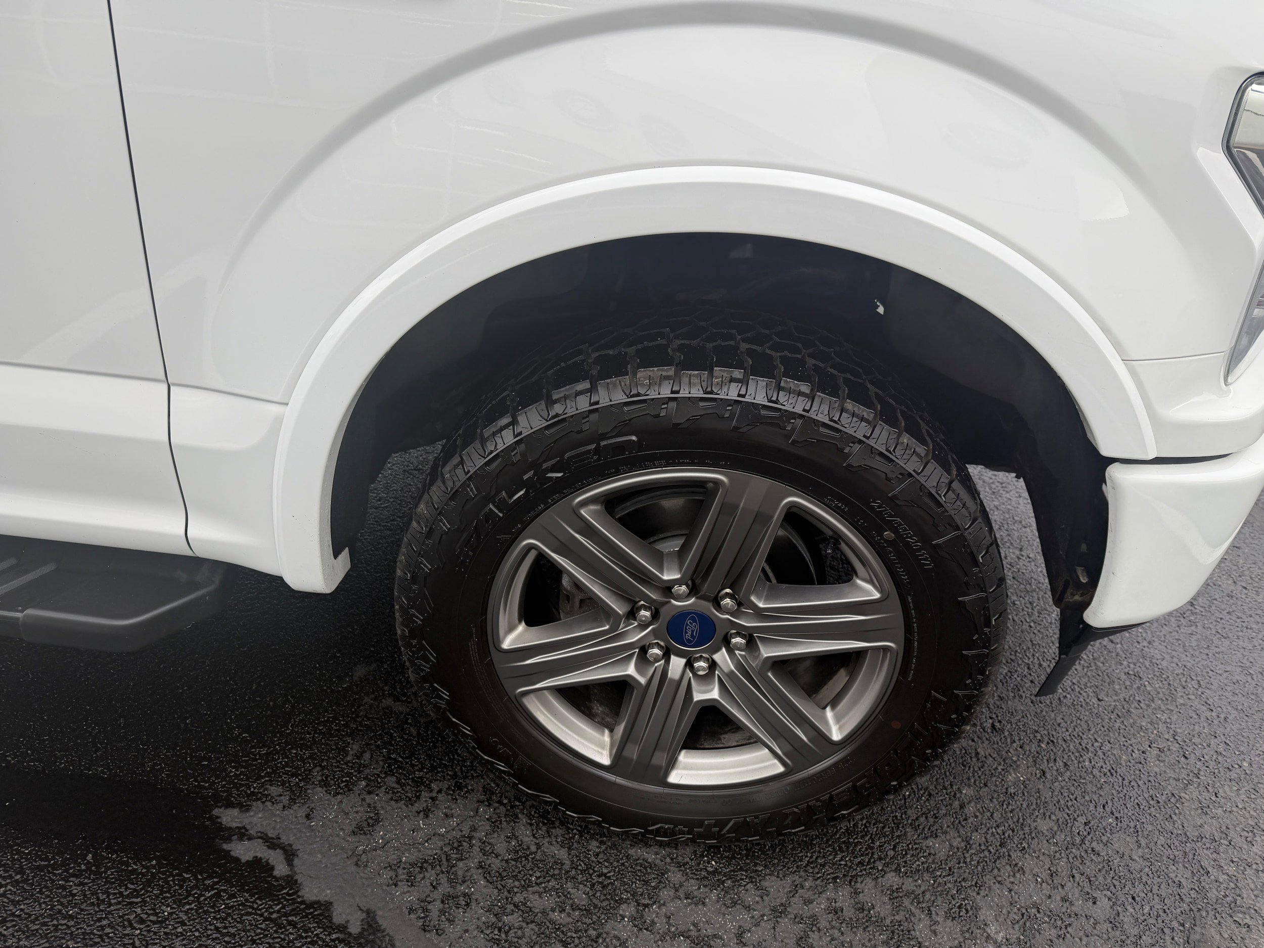 Certified 2020 Ford F150 Lariat w/ Equipment Group 502A Luxury AWD/4WD image 13