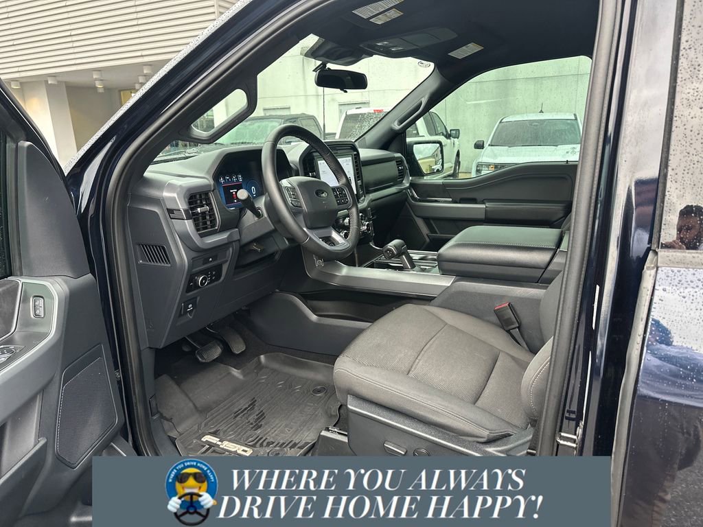 Certified 2025 Ford F150 XLT w/ Equipment Group 301A Standard image 9