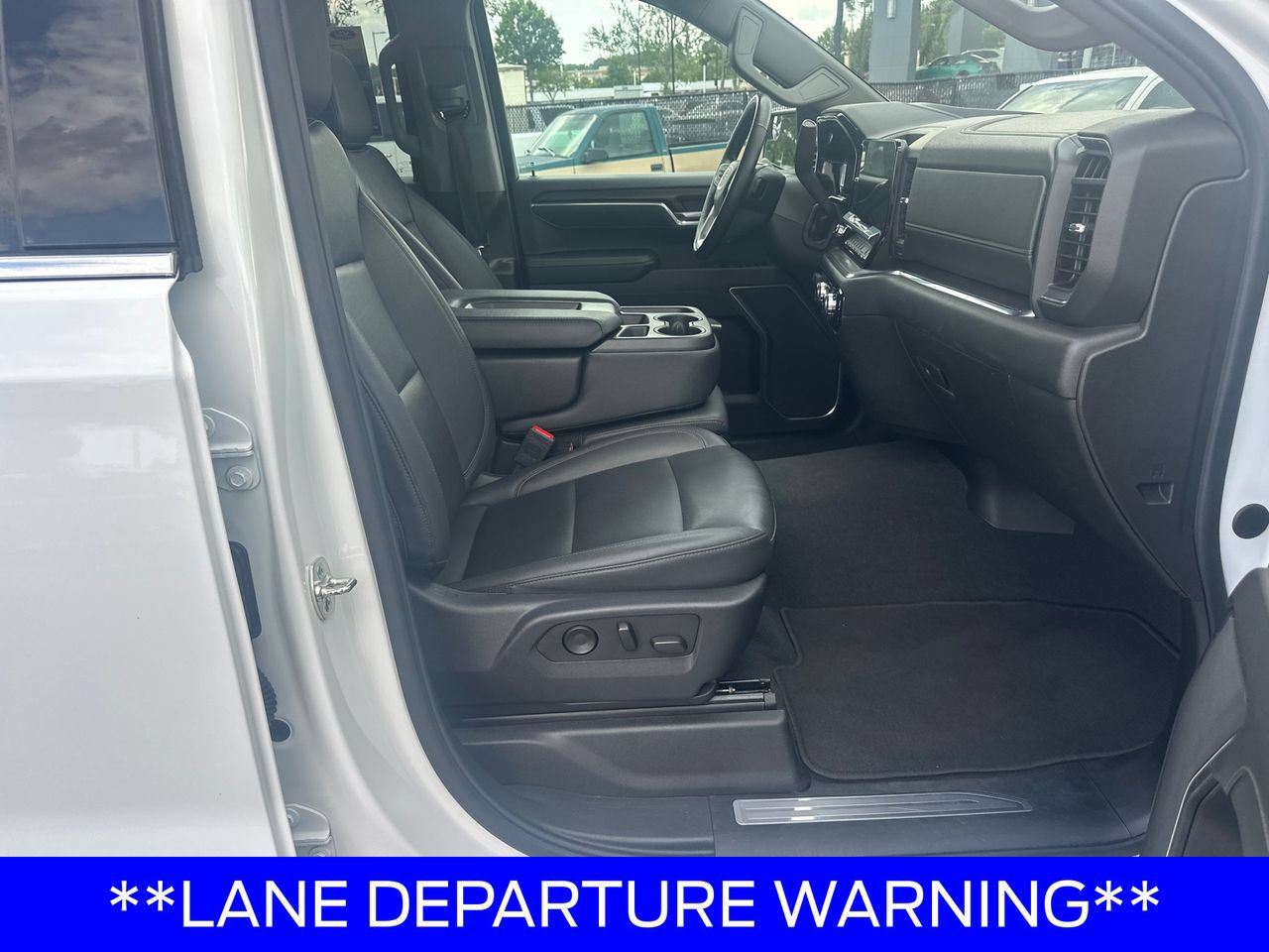 Used 2025 GMC Sierra 1500 SLT RWD image 15
