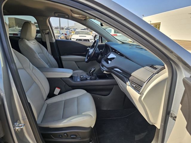 Used 2023 Cadillac XT4 Premium Luxury image 27