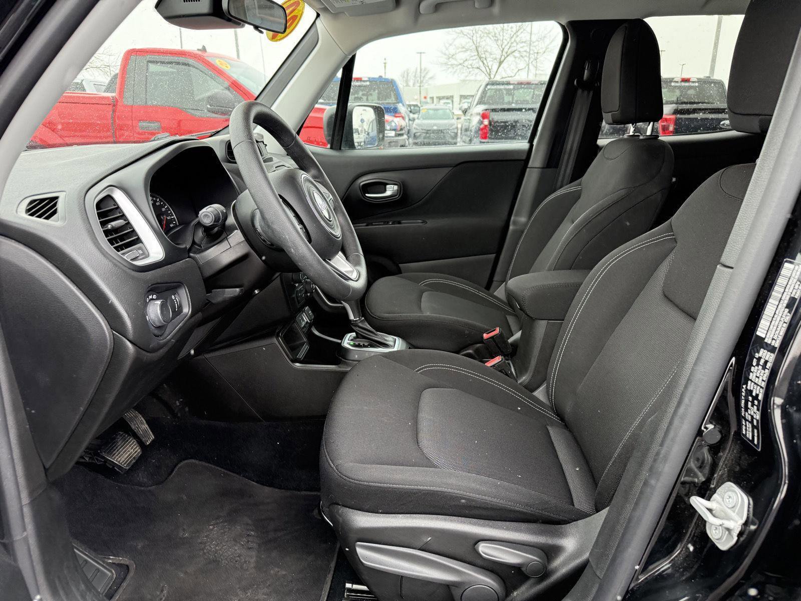 Used 2020 Jeep Renegade Sport image 9