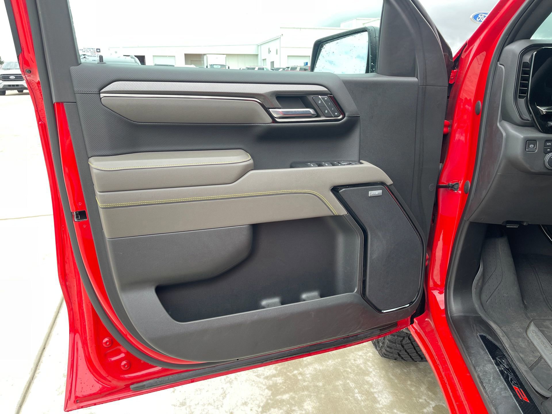 Used 2023 Chevrolet Silverado 1500 ZR2 w/ Technology Package image 14