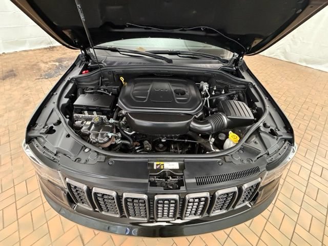 Used 2021 Jeep Grand Cherokee Limited w/ Quick Order Package 28K 80th AWD/4WD image 3