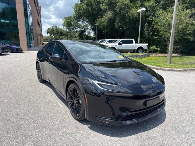 Used 2026 Toyota Prius FWD image 10