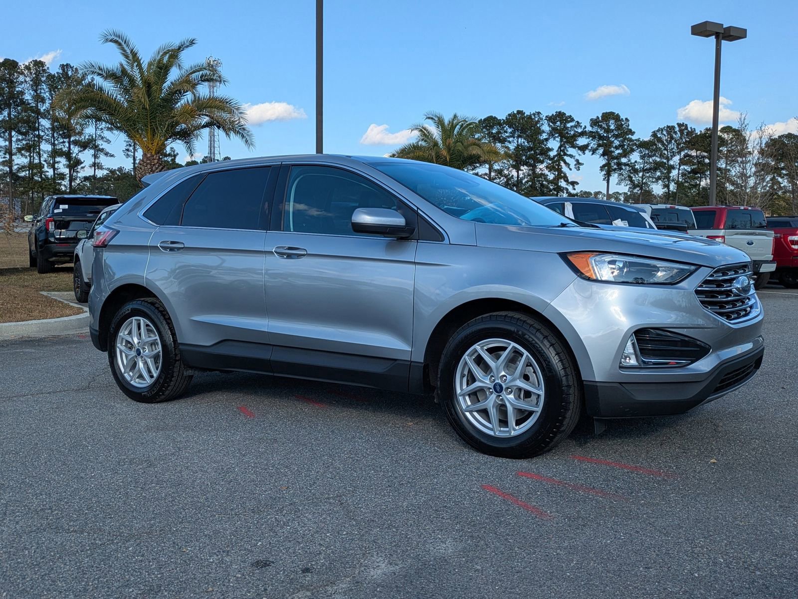Certified 2022 Ford Edge SEL w/ Convenience Package image 8