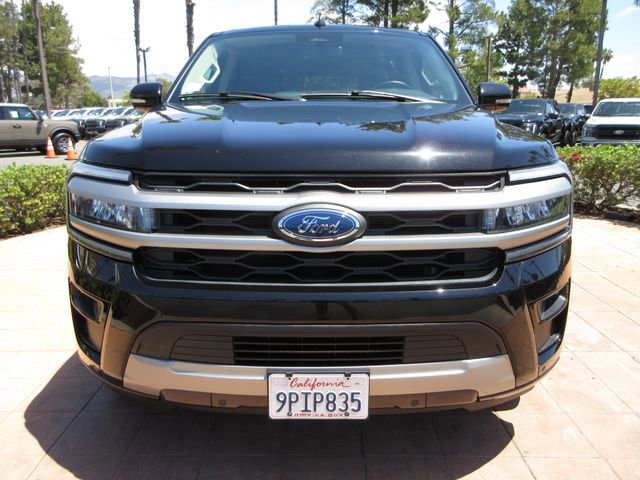 Certified 2024 Ford Expedition XLT RWD image 8
