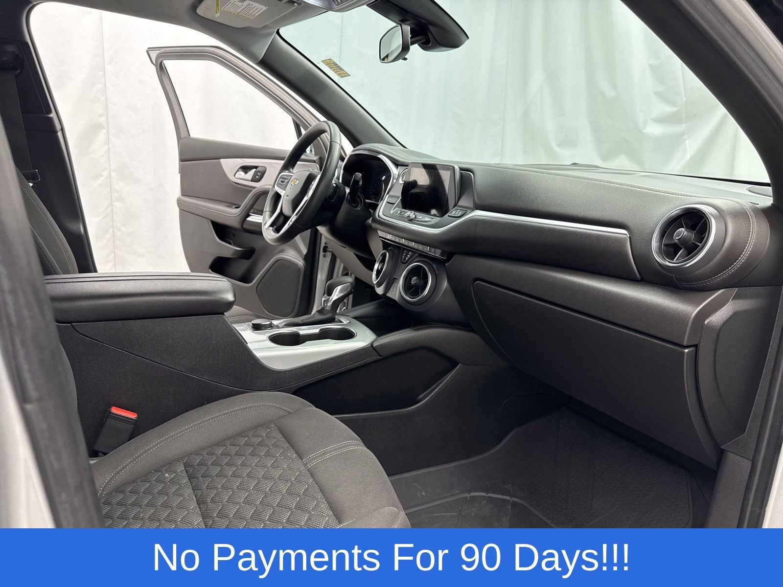 Used 2022 Chevrolet Blazer LT w/ LPO, Black Grille Bar Package image 28