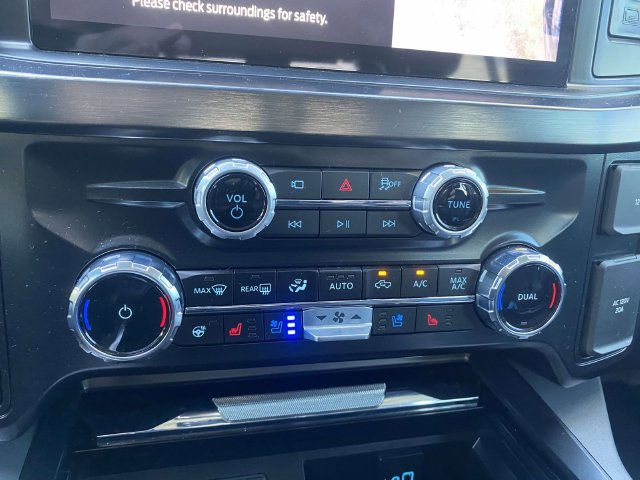 Certified 2025 Ford F250 Lariat w/ Lariat Ultimate Package AWD/4WD image 26