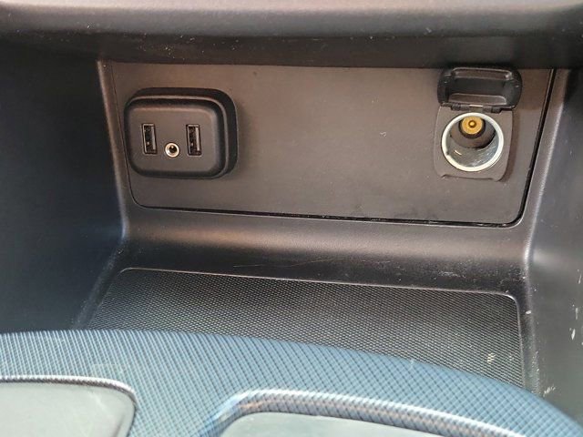 Used 2020 Chevrolet Colorado Z71 image 29