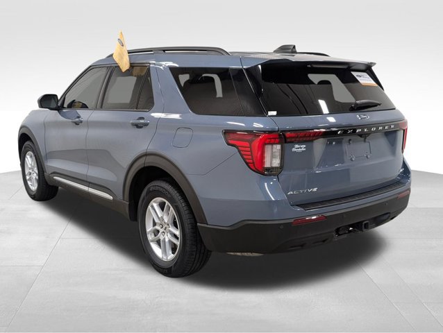 Certified 2025 Ford Explorer Active AWD/4WD image 24
