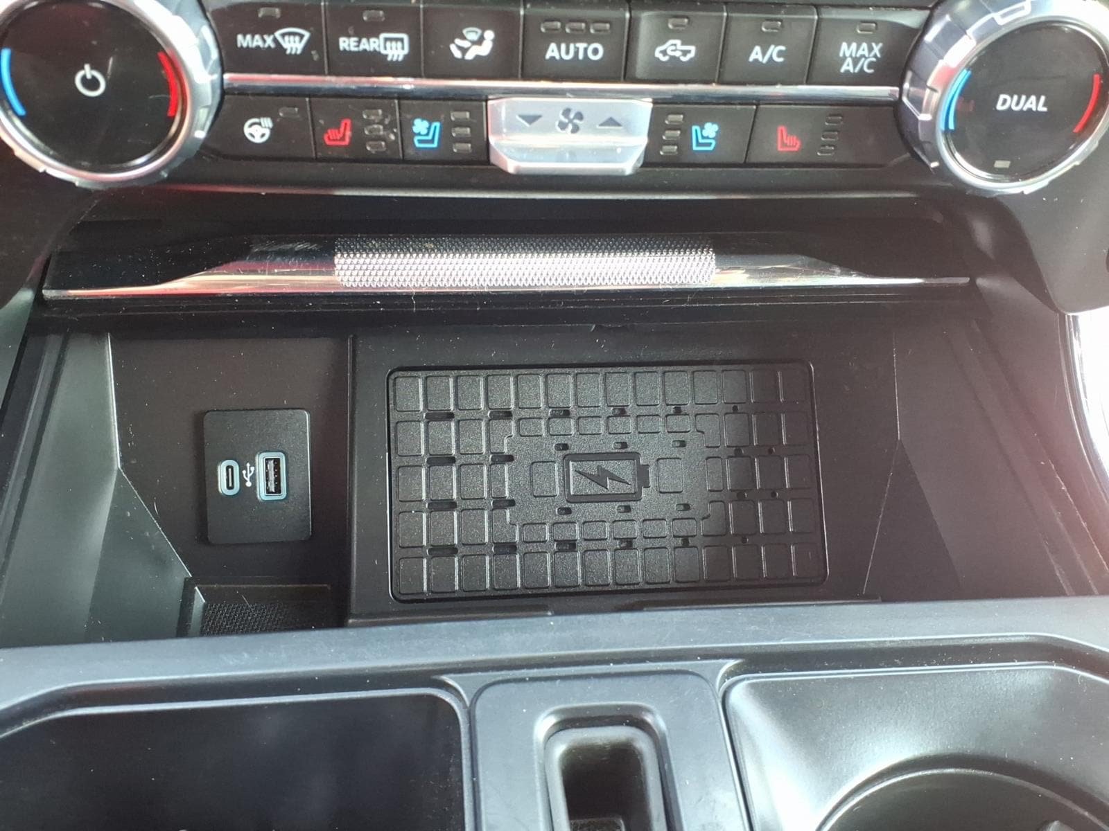 Certified 2023 Ford F150 Lariat w/ Equipment Group 502A High AWD/4WD image 23