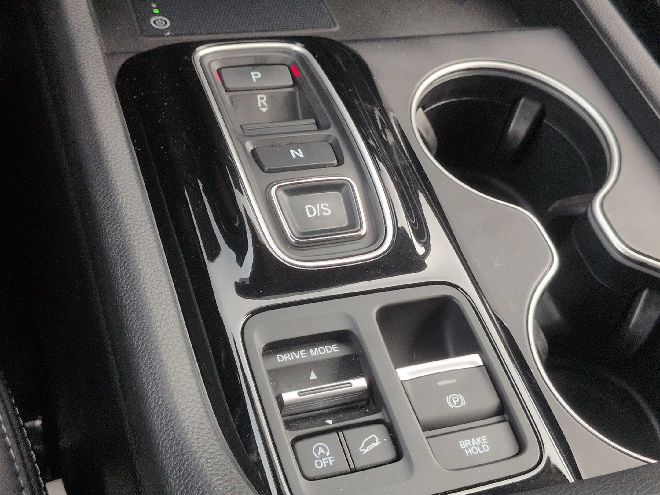 Used 2024 Honda Pilot Touring image 27
