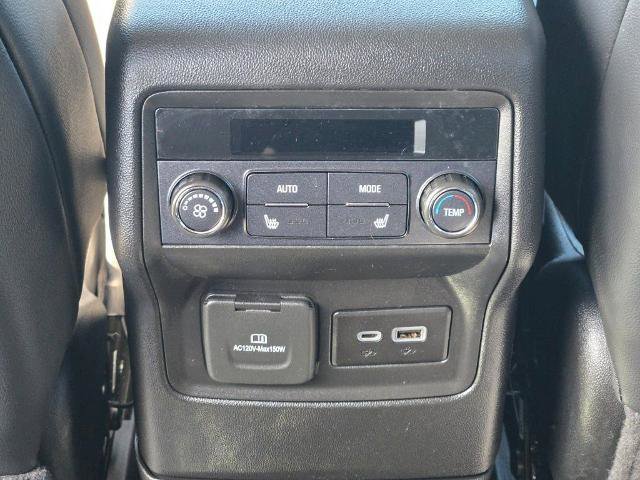Used 2022 GMC Acadia SLT w/ Technology Package AWD/4WD image 22