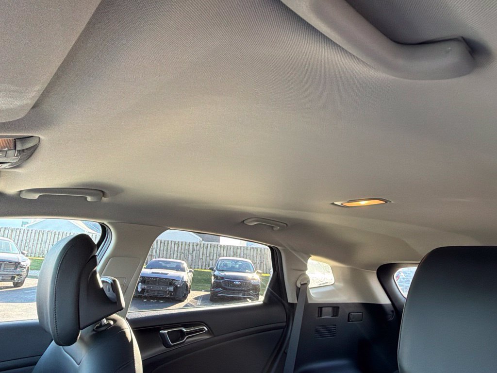 Used 2023 Kia Sportage EX FWD image 32