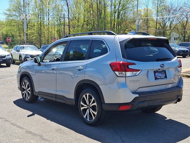 Used 2020 Subaru Forester Limited AWD/4WD image 7
