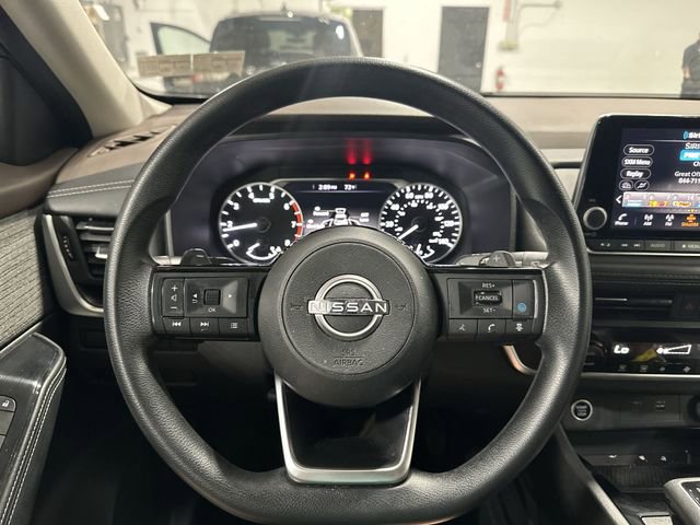 Used 2023 Nissan Rogue SV AWD/4WD image 15