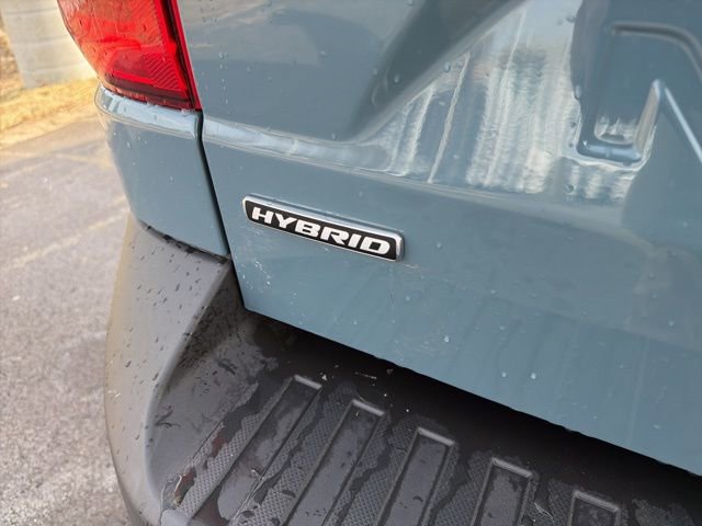 Certified 2022 Ford Maverick XL image 9