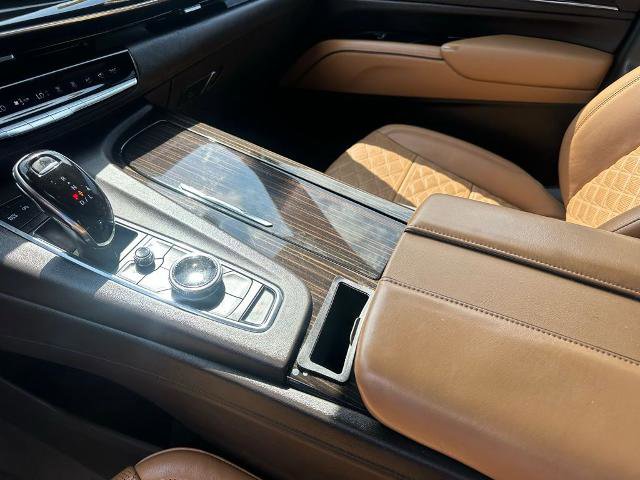 Used 2021 Cadillac Escalade Premium Luxury w/ Driver Assist Tech Package image 15