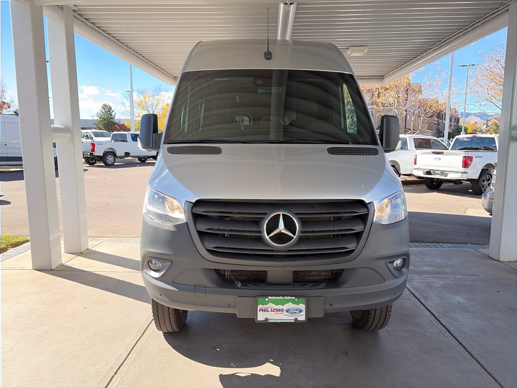 Used 2024 Mercedes-Benz Sprinter 3500 image 2