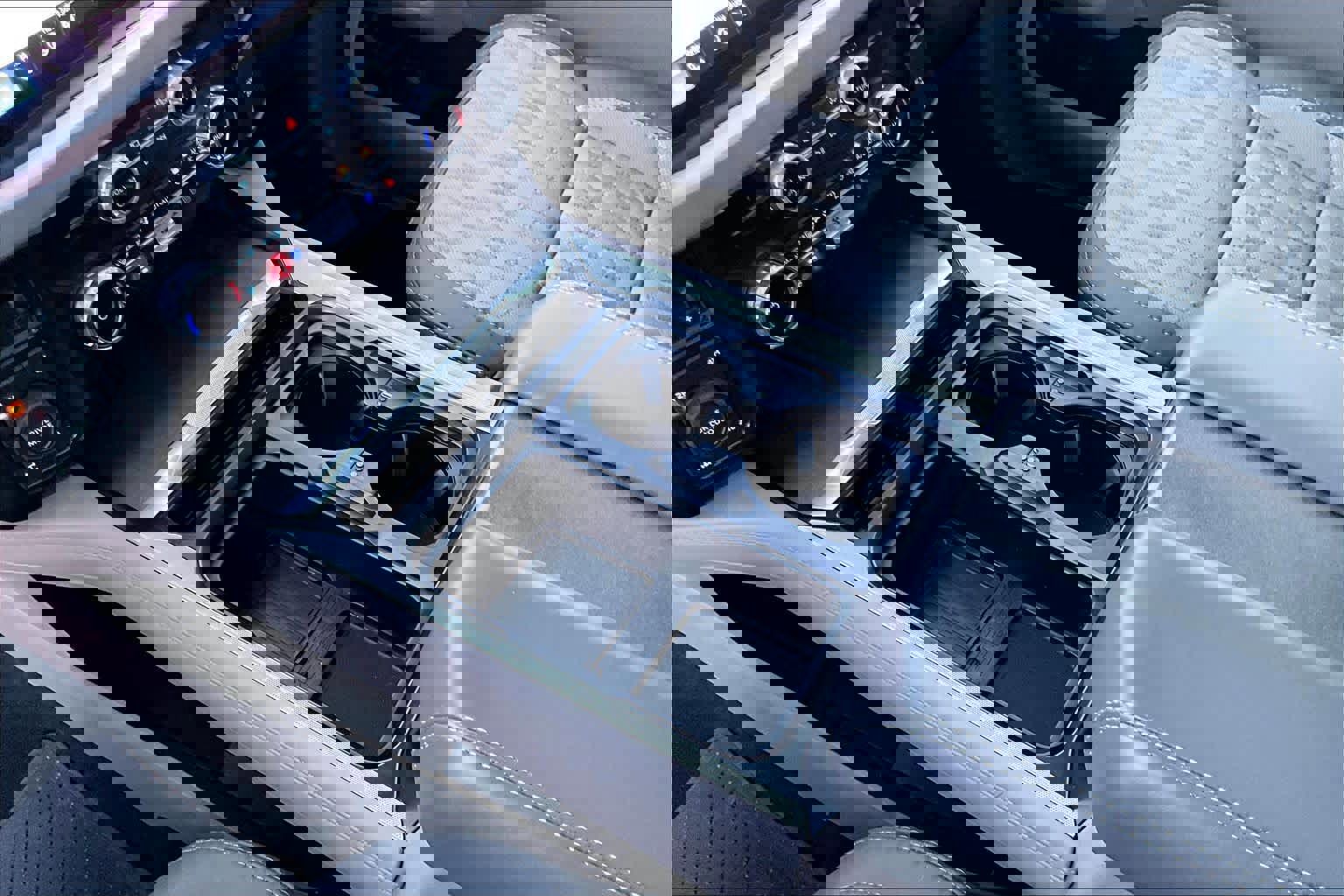 Certified 2025 Ford F250 Platinum w/ Platinum Plus Package image 17