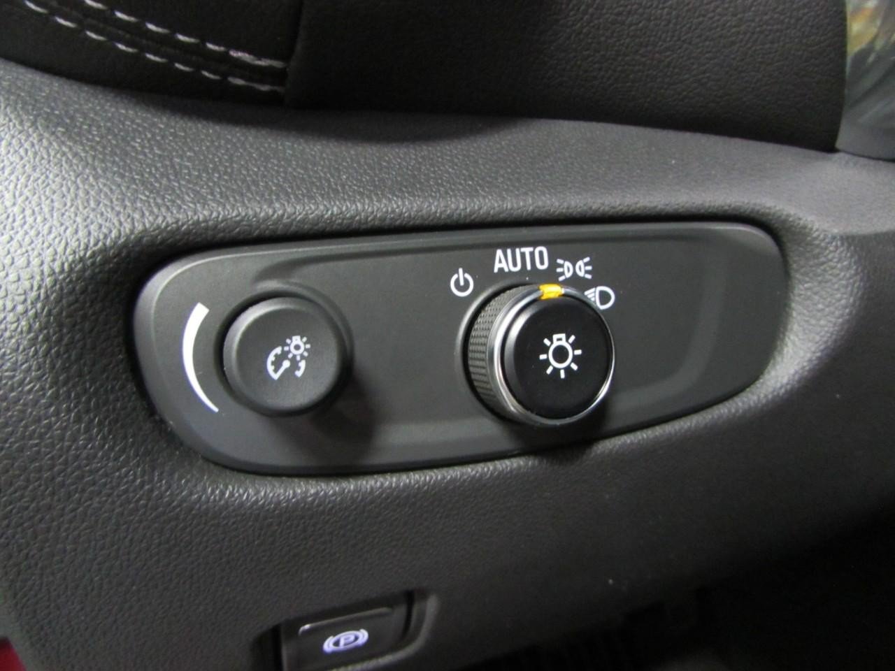 Used 2023 Chevrolet Blazer LT w/ Convenience Package AWD/4WD image 22