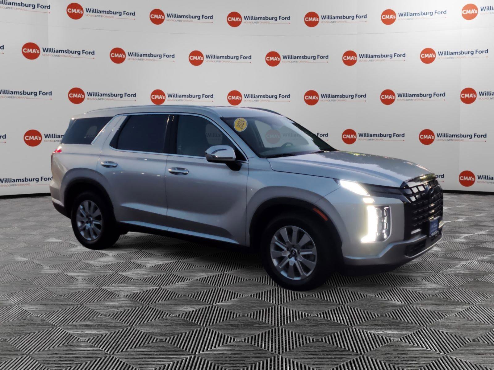 Used 2024 Hyundai Palisade SEL FWD image 7