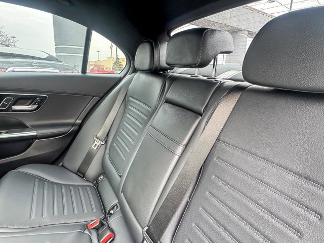 Used 2022 Mercedes-Benz C 300 4MATIC Sedan image 16