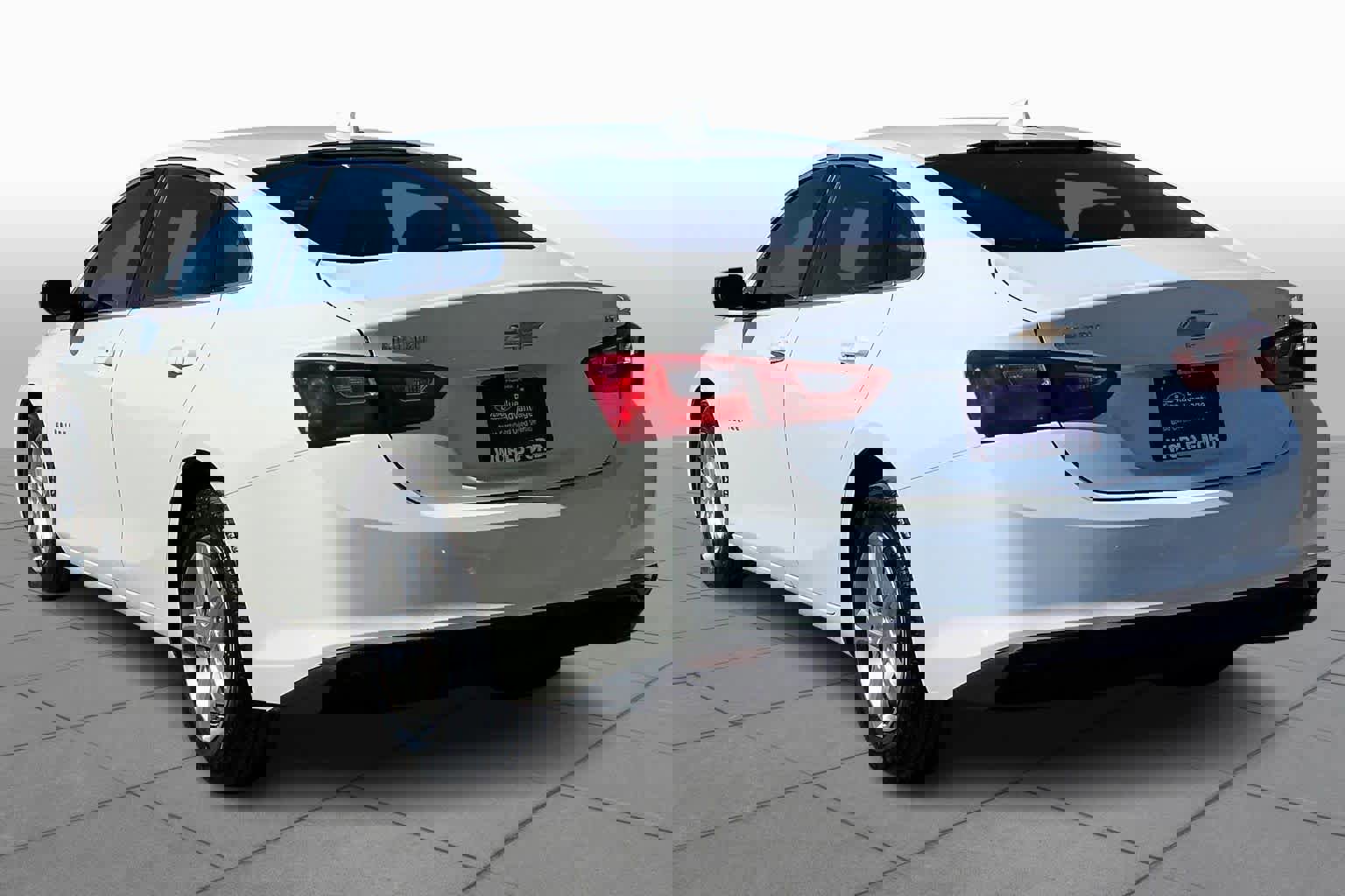 Used 2023 Chevrolet Malibu LT image 4