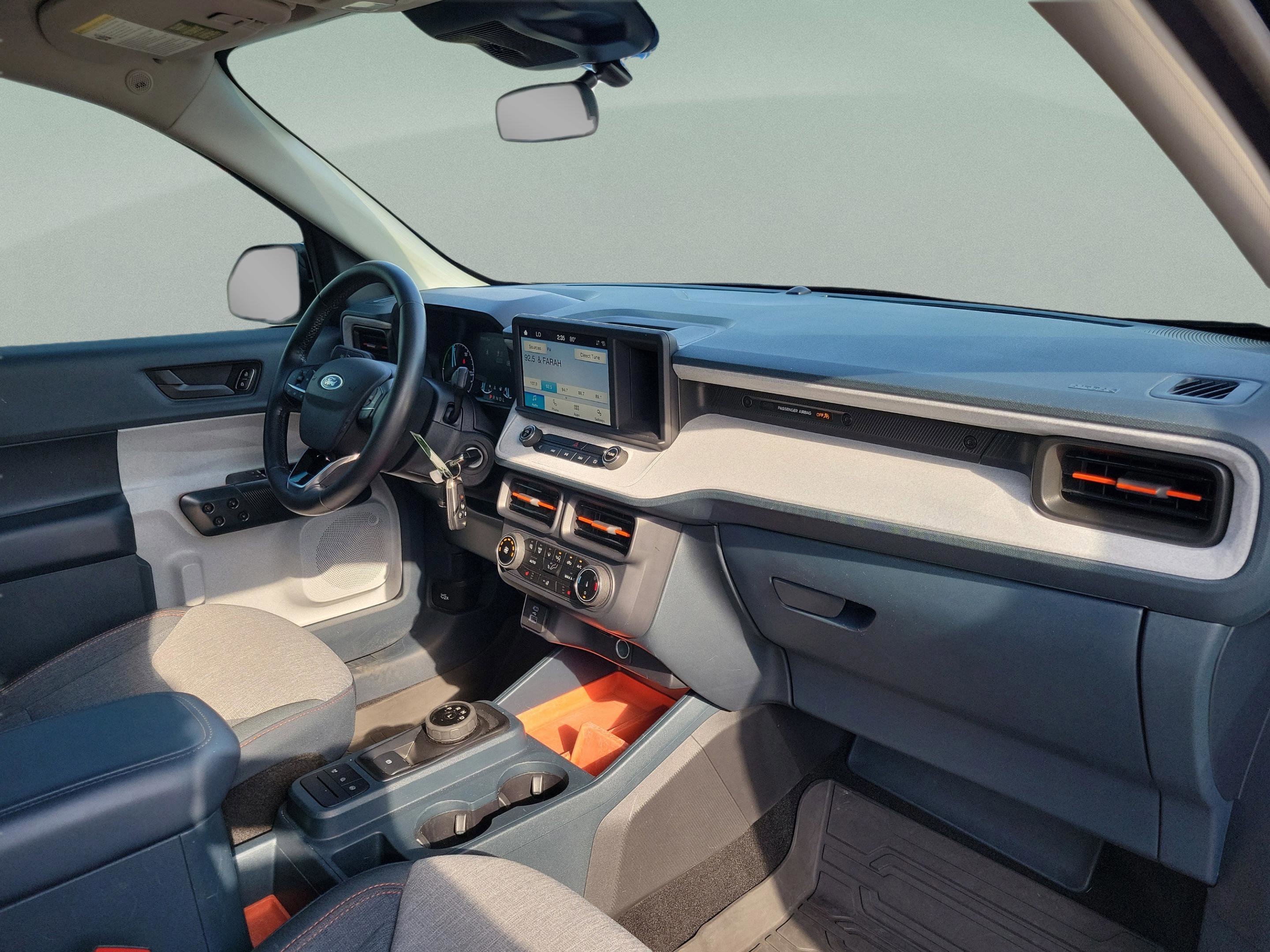 Certified 2024 Ford Maverick XLT w/ XLT Luxury Package image 24