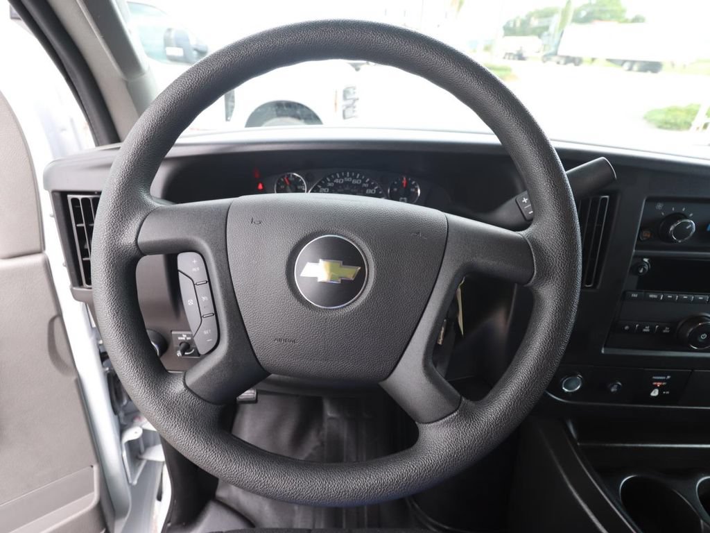 Used 2024 Chevrolet Express 2500 w/ Driver Convenience Package RWD image 19